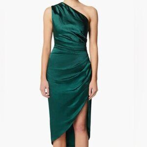 NWT Elliatt Cassini Forest Green Satin One Shoulder Ruched Dress - Sz M